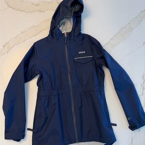 Patagonia Torrentshell Waterproof Girls Navy Blue Rain Jacket